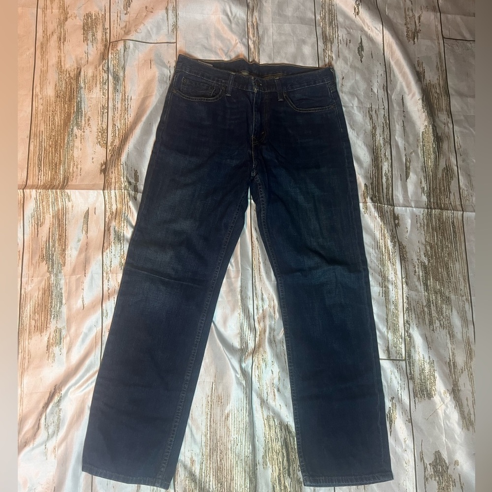 BOGO Levi's 514 Straight Jeans 33x30